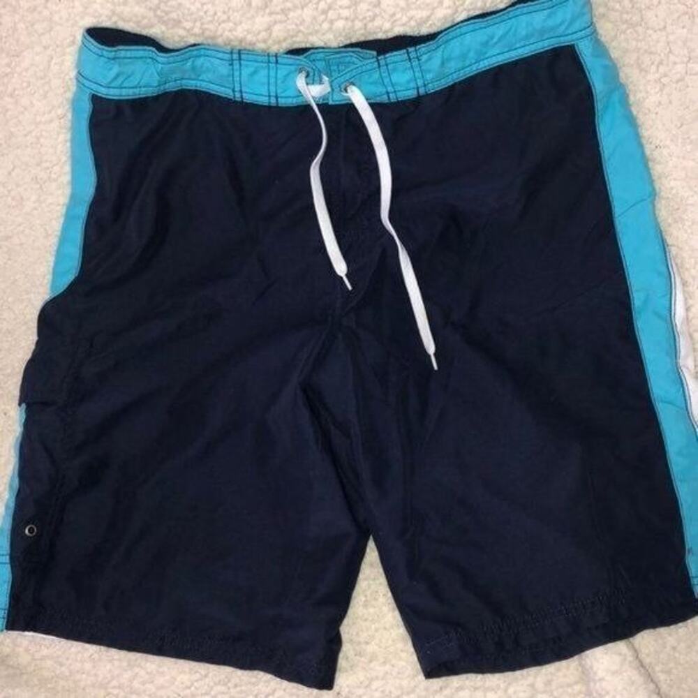 Men’s board shorts large Roundtree & Yorke